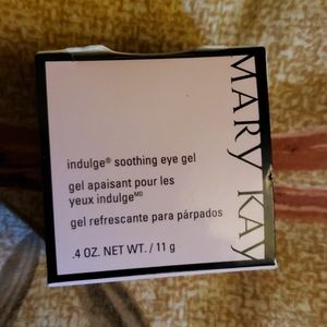 BNIB Mary Kay Indulge Soothing Eye Gel